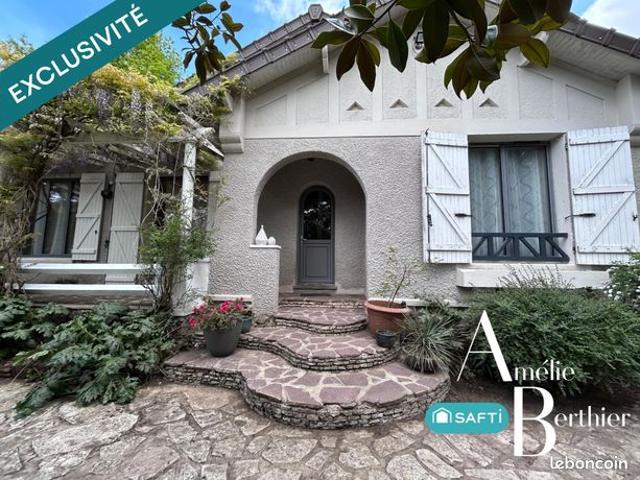 Propriété 3 pièces 98 m²