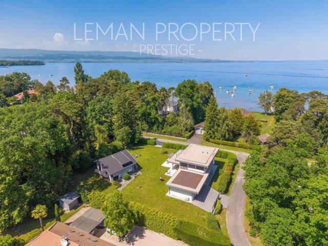 PROPRIETE 100m du LAC et proche GENEVE