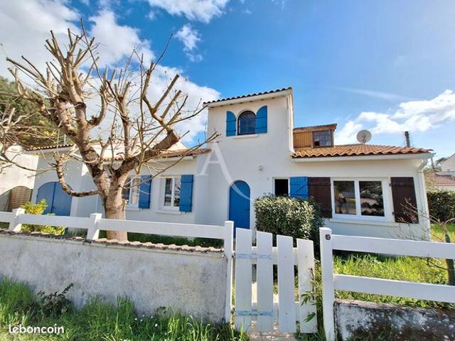Propriété 10 pièces 153 m²