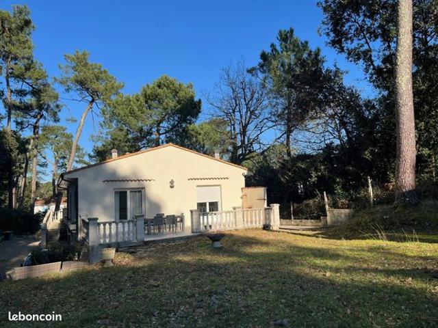 Propriété 10 pièces 178 m²