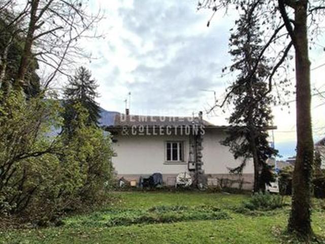 Propriété 10 pièces 180 m²