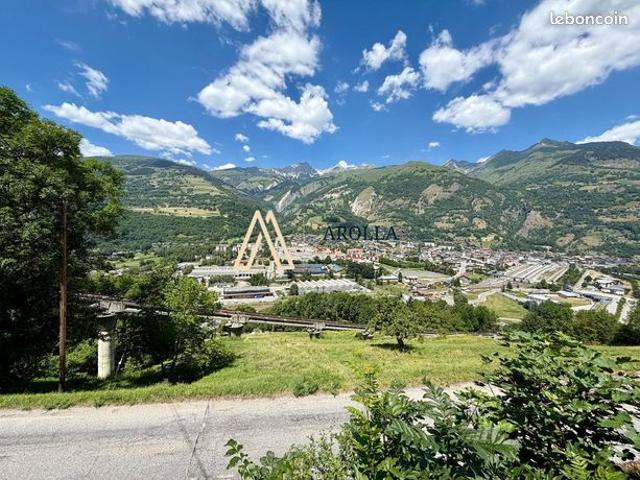 Propriété 10 pièces 180 m²