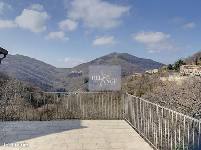 Propriété 10 pièces 185 m²