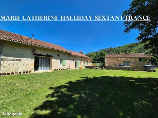Propriété 10 pièces 186 m²