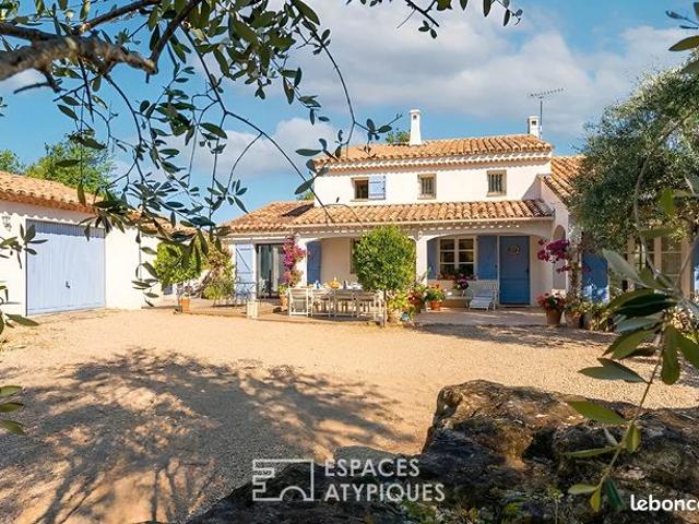 Propriété 10 pièces 197 m²