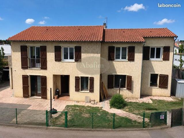 Propriété 10 pièces 195 m²
