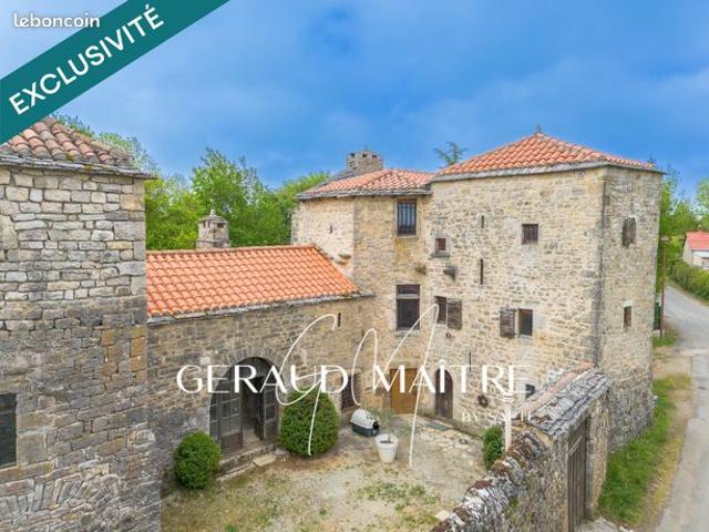 Propriété 10 pièces 114 m²