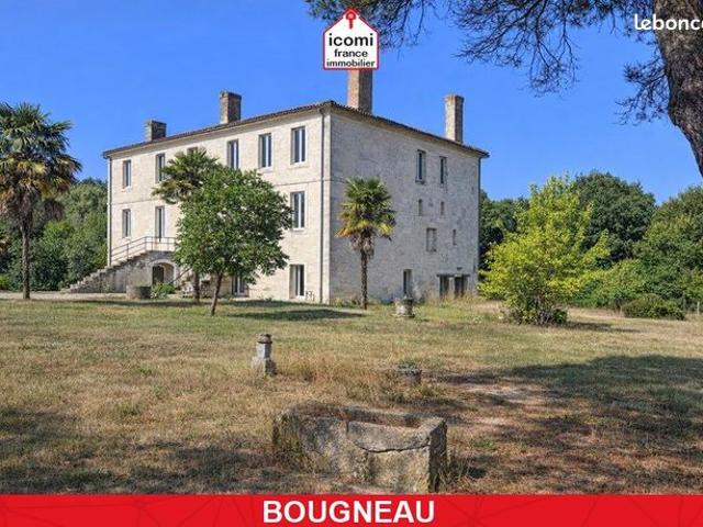 Propriété 10 pièces 1 000 m²
