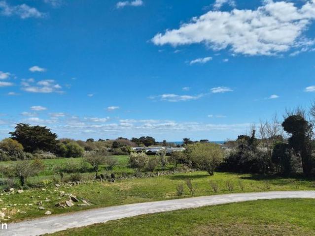 Propriété 10 pièces 240 m²