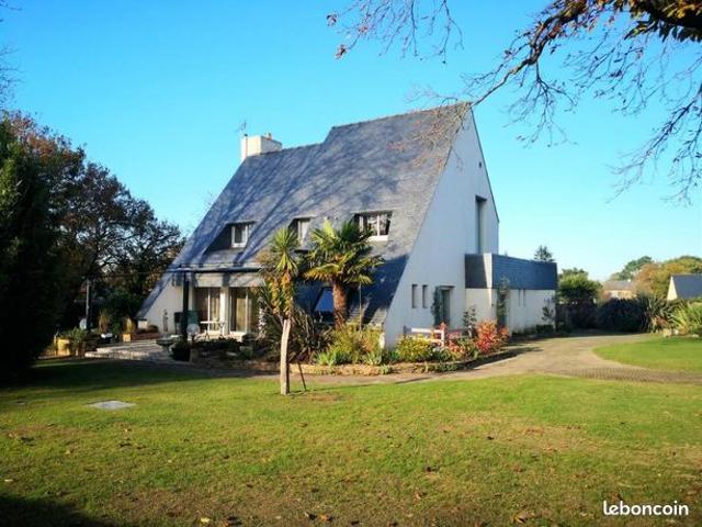 Propriété 10 pièces 240 m²