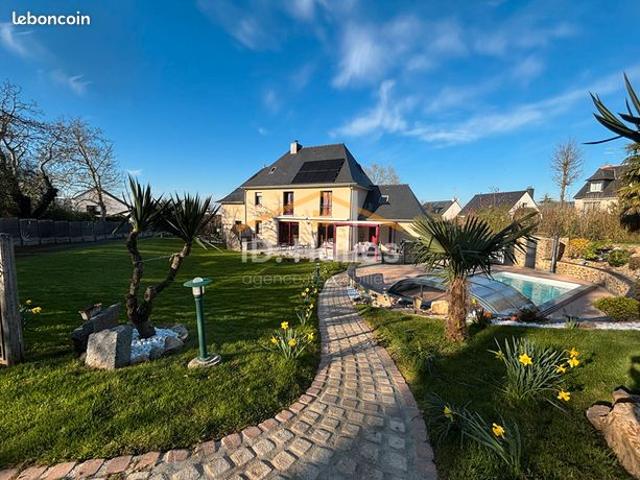 Propriété 10 pièces 245 m²