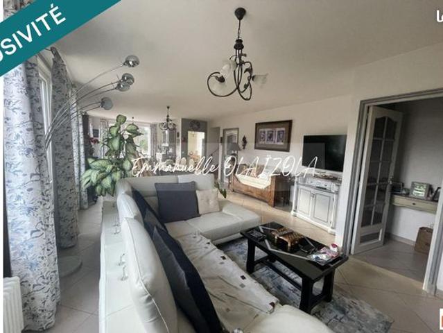Propriété 10 pièces 245 m²