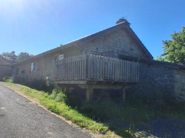 Propriété 10 pièces 248 m²
