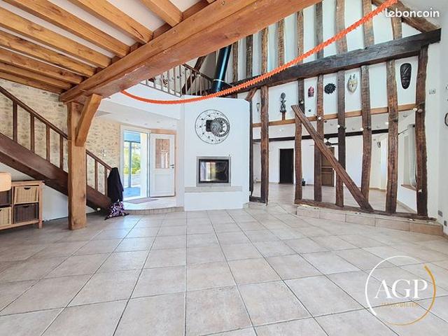 Propriété 10 pièces 250 m²