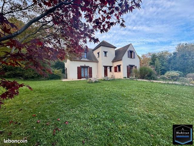 Propriété 10 pièces 250 m²