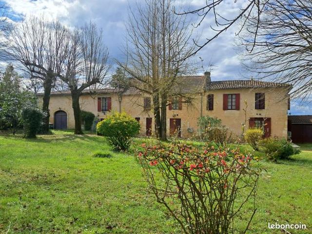 Propriété 10 pièces 250 m²