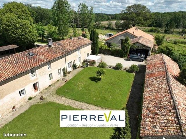Propriété 10 pièces 250 m²