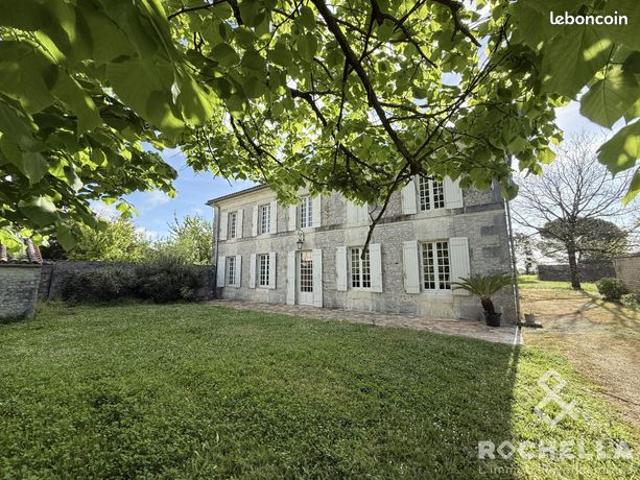Propriété 10 pièces 252 m²