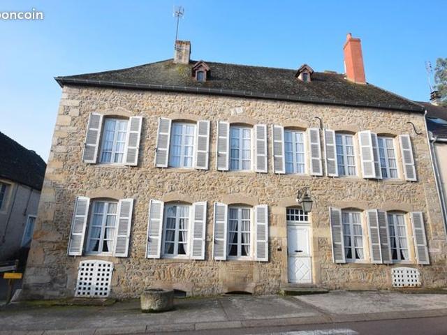 Propriété 10 pièces 252 m²