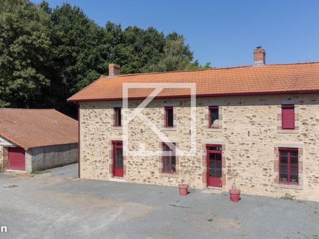 Propriété 10 pièces 252 m²