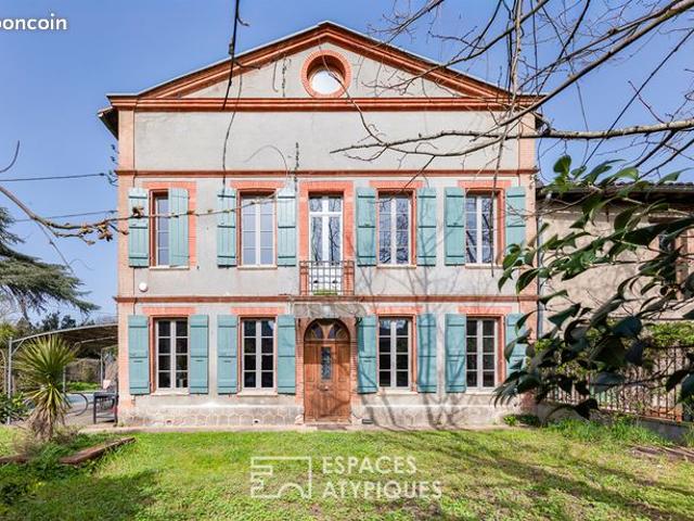 Propriété 10 pièces 256 m²