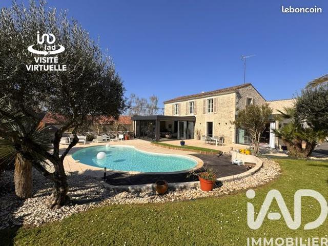 Propriété 10 pièces 260 m²