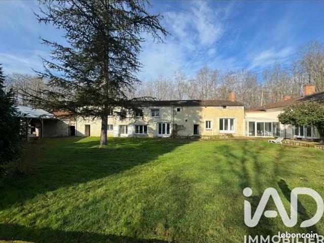 Propriété 10 pièces 265 m²