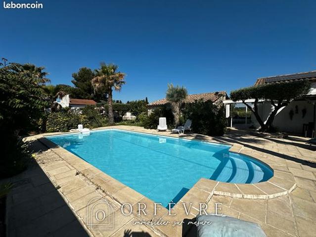 Propriété 10 pièces 265 m²