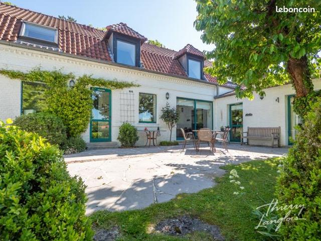 Propriété 10 pièces 270 m²