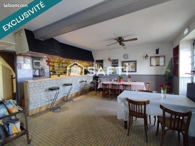 Propriété 10 pièces 270 m²
