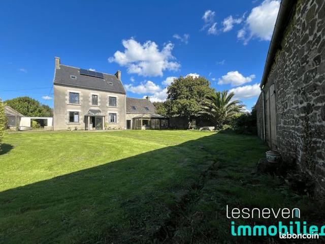 Propriété 10 pièces 270 m²