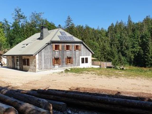 Propriété 10 pièces 280 m²