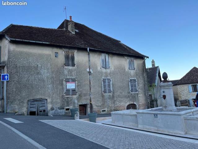 Propriété 10 pièces 280 m²