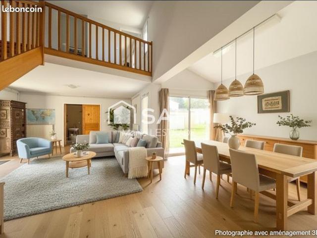 Propriété 10 pièces 282 m²