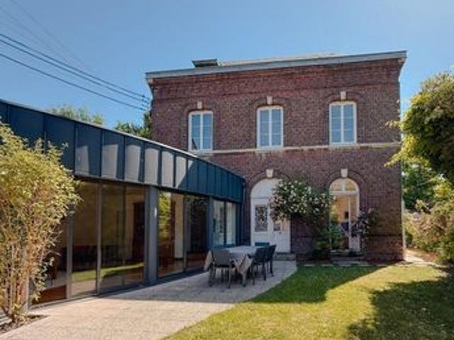 Propriété 10 pièces 287 m²