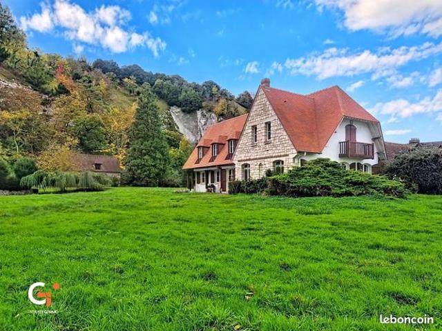 Propriété 10 pièces 285 m²