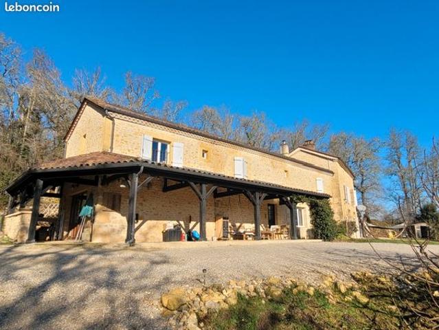 Propriété 10 pièces 285 m²