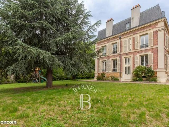 Propriété 10 pièces 285 m²