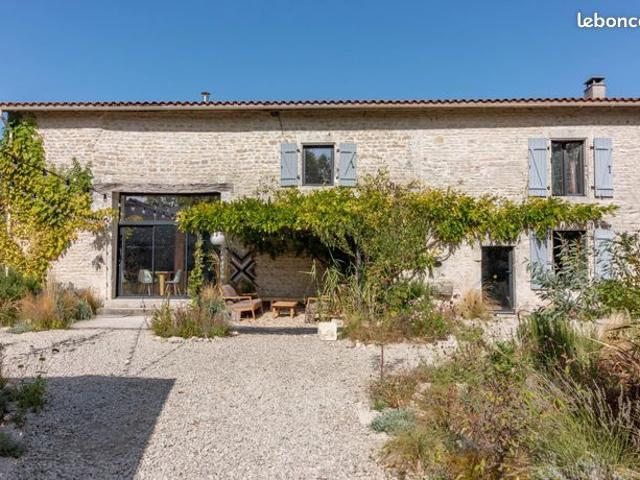 Propriété 10 pièces 285 m²