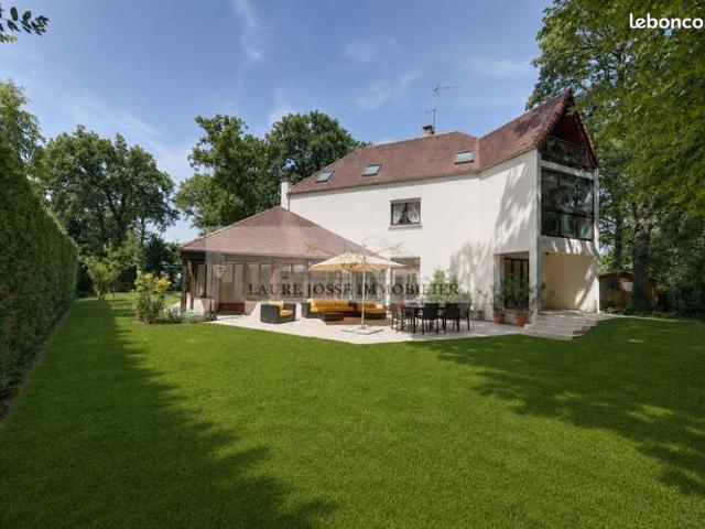 Propriété 10 pièces 285 m²