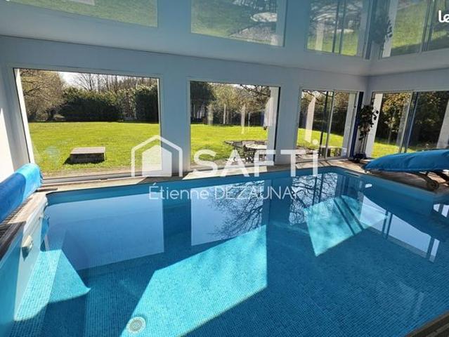 Propriété 10 pièces 286 m²