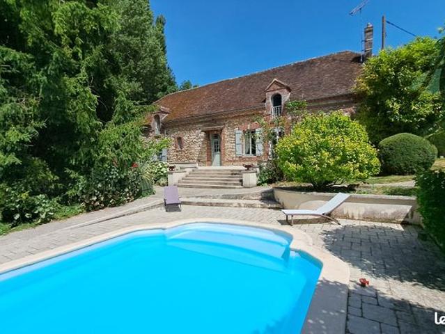 Propriété 10 pièces 294 m²
