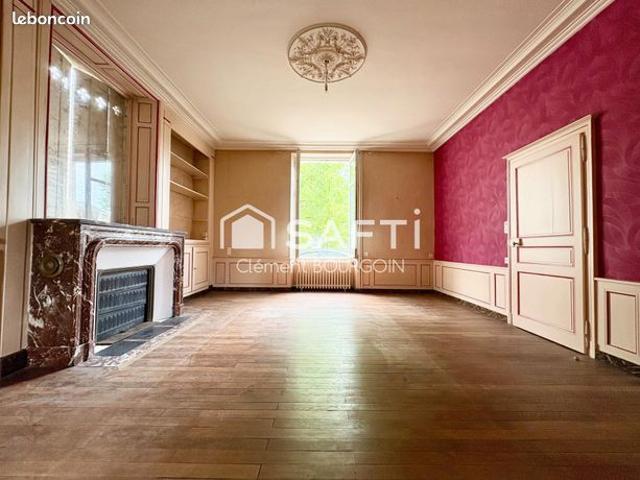 Propriété 10 pièces 295 m²