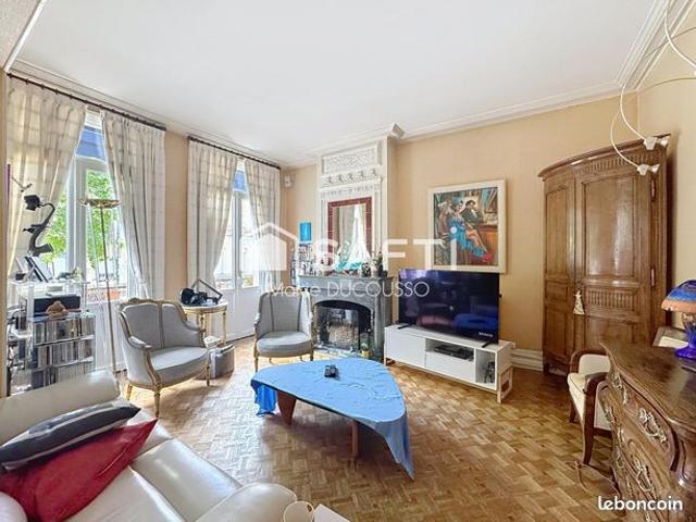 Propriété 10 pièces 296 m²