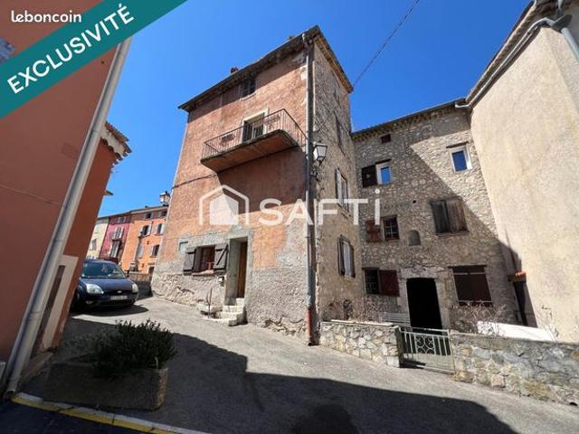 Propriété 10 pièces 203 m²