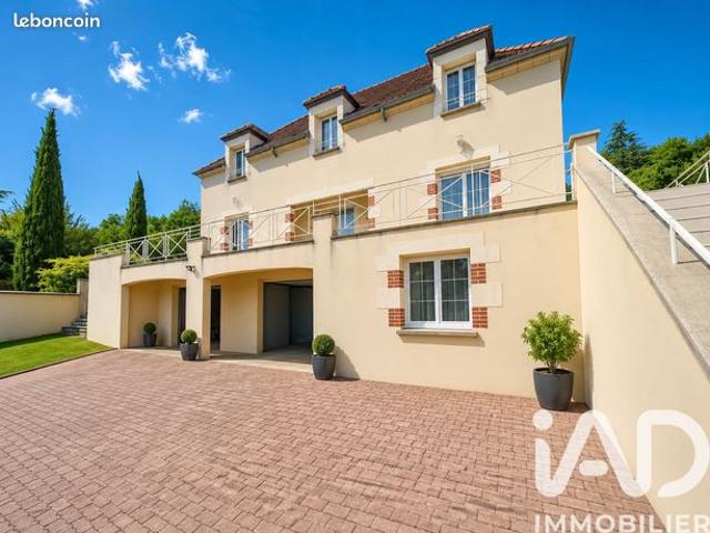 Propriété 10 pièces 200 m²