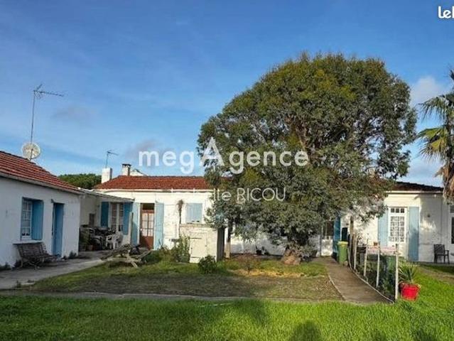 Propriété 10 pièces 200 m²
