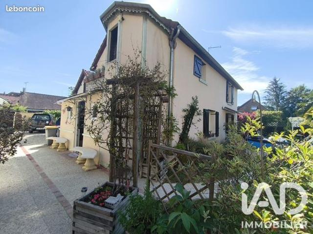 Propriété 10 pièces 201 m²