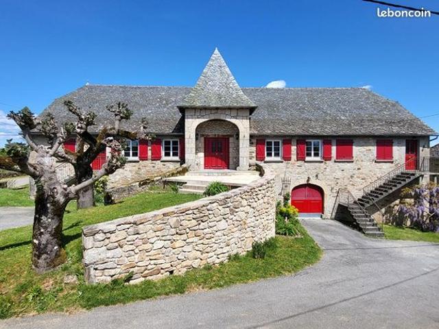 Propriété 10 pièces 202 m²