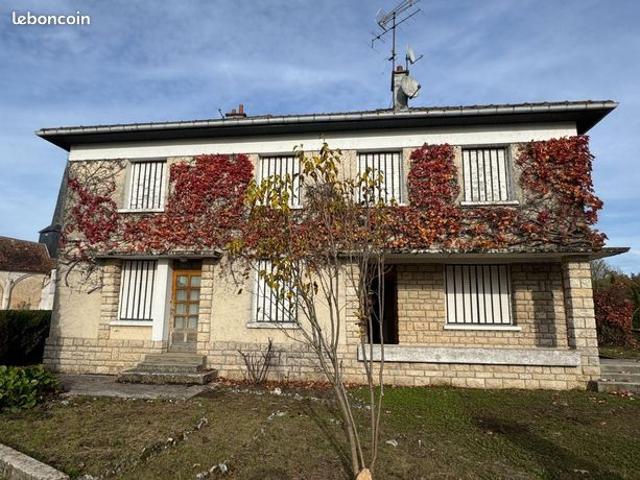 Propriété 10 pièces 206 m²